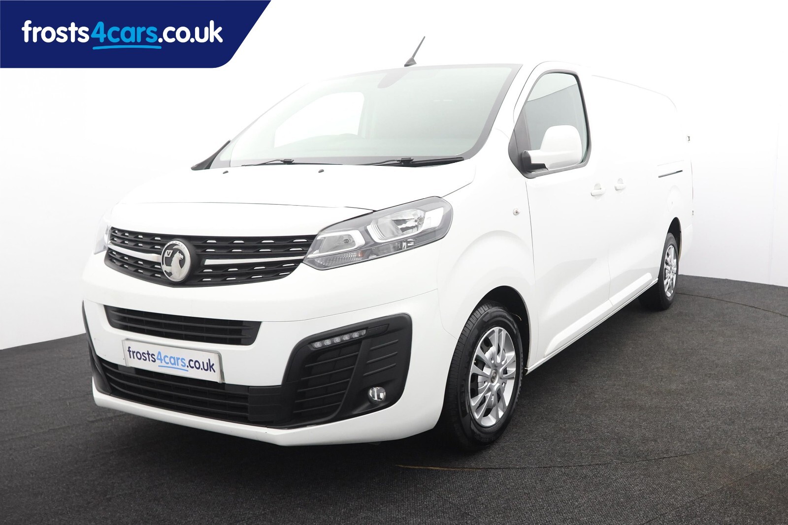 Main listing image - Vauxhall Vivaro