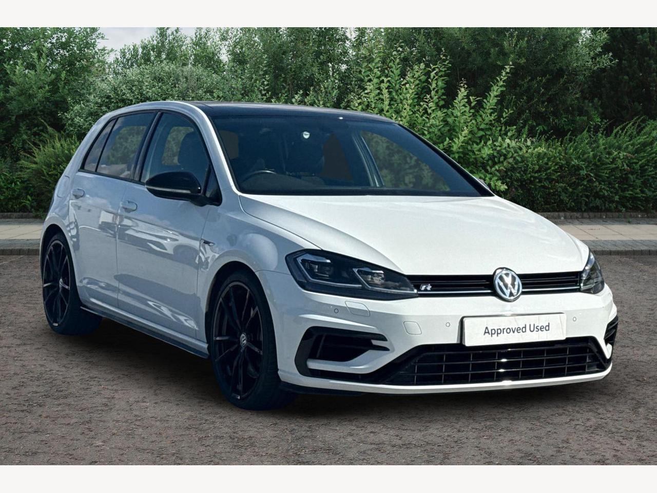 Main listing image - Volkswagen Golf R