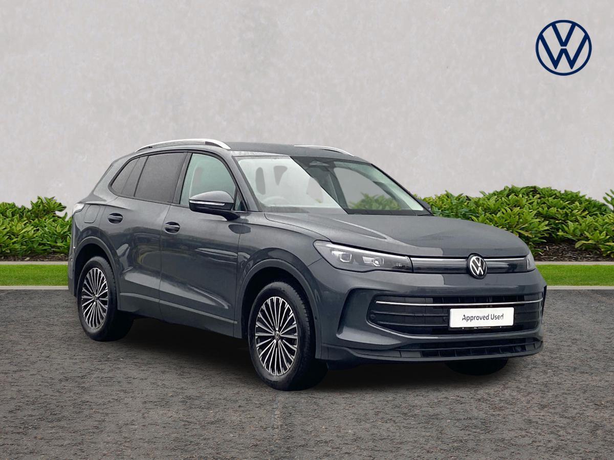 Main listing image - Volkswagen Tiguan