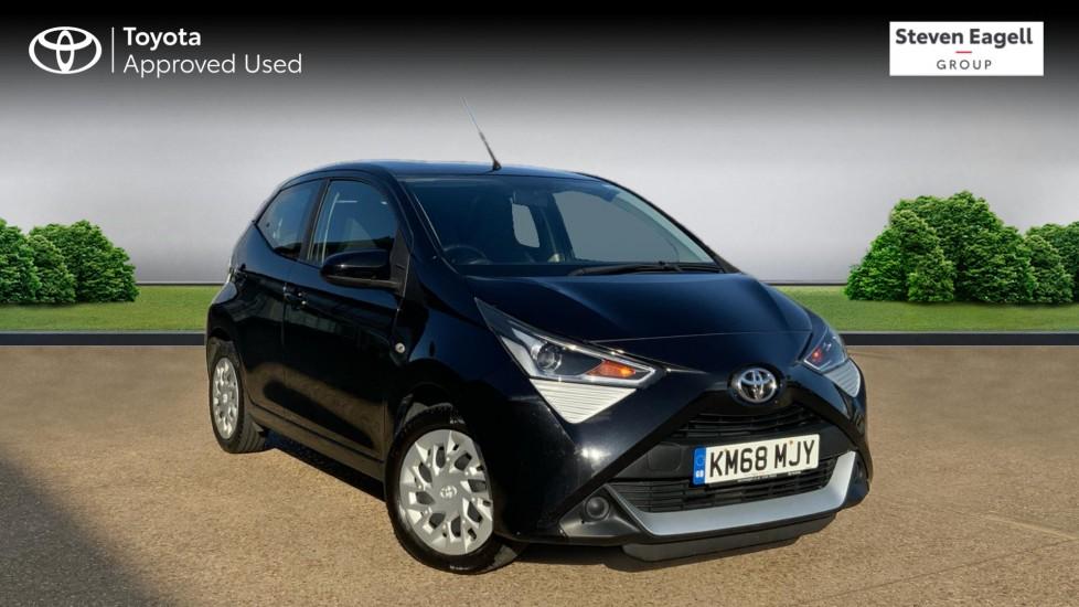 Main listing image - Toyota Aygo