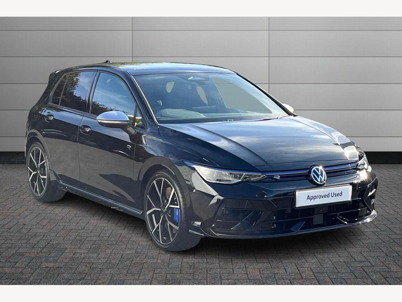 Main listing image - Volkswagen Golf R