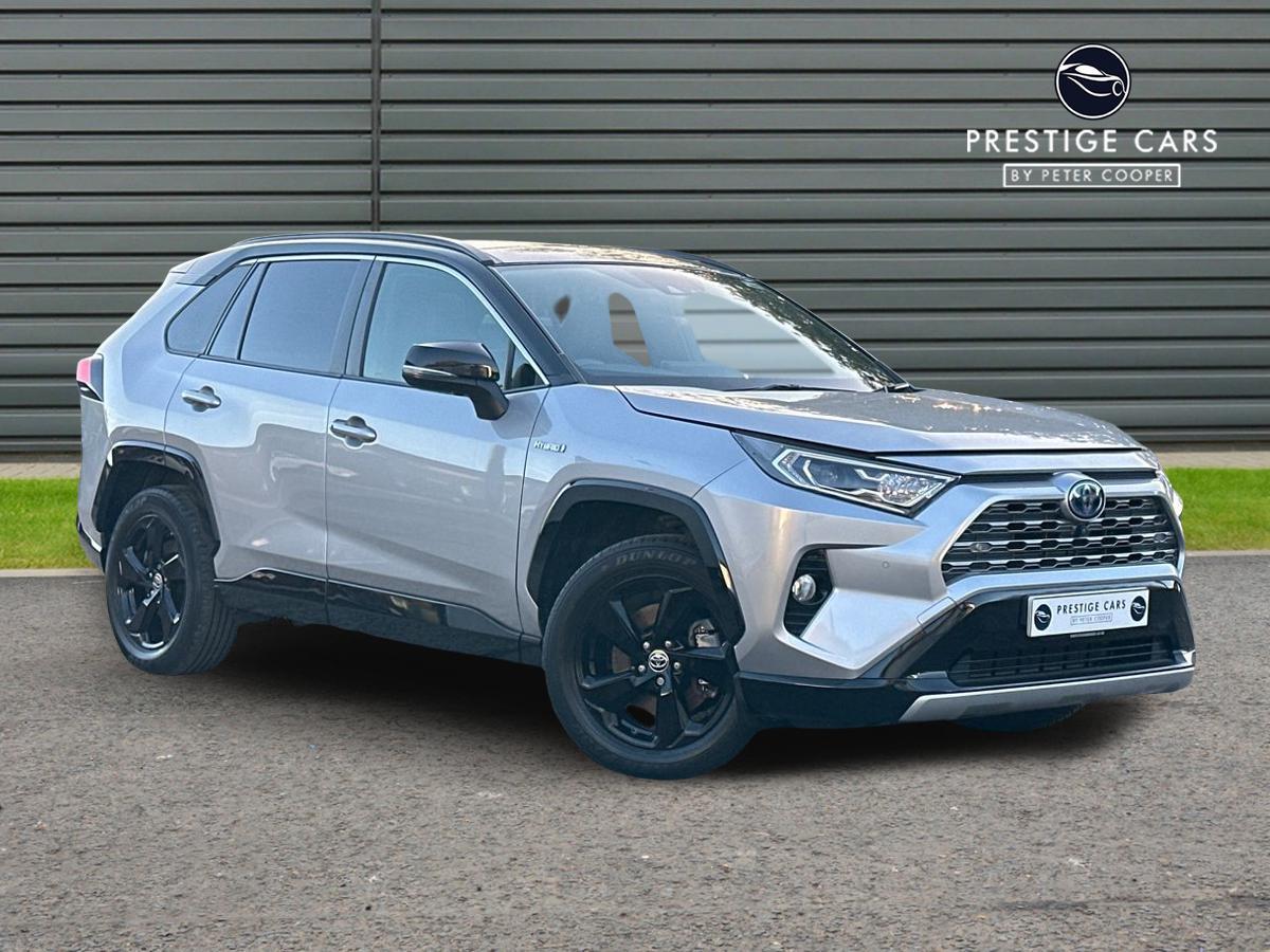 Main listing image - Toyota RAV4