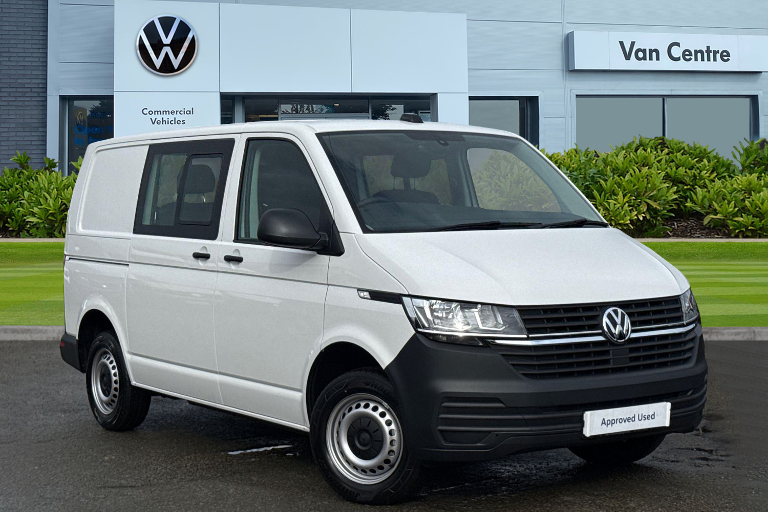 Main listing image - Volkswagen Transporter