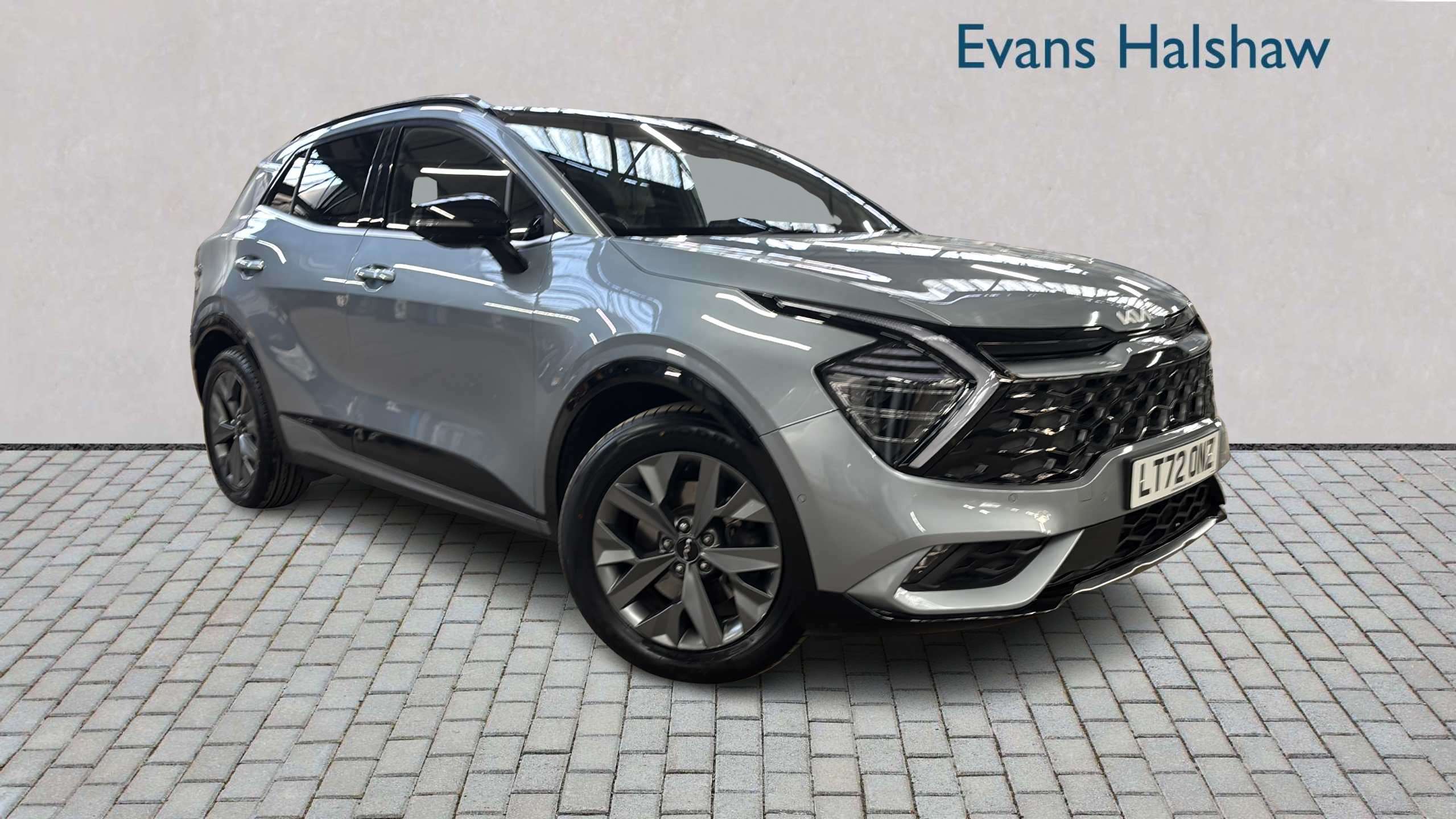 Main listing image - Kia Sportage