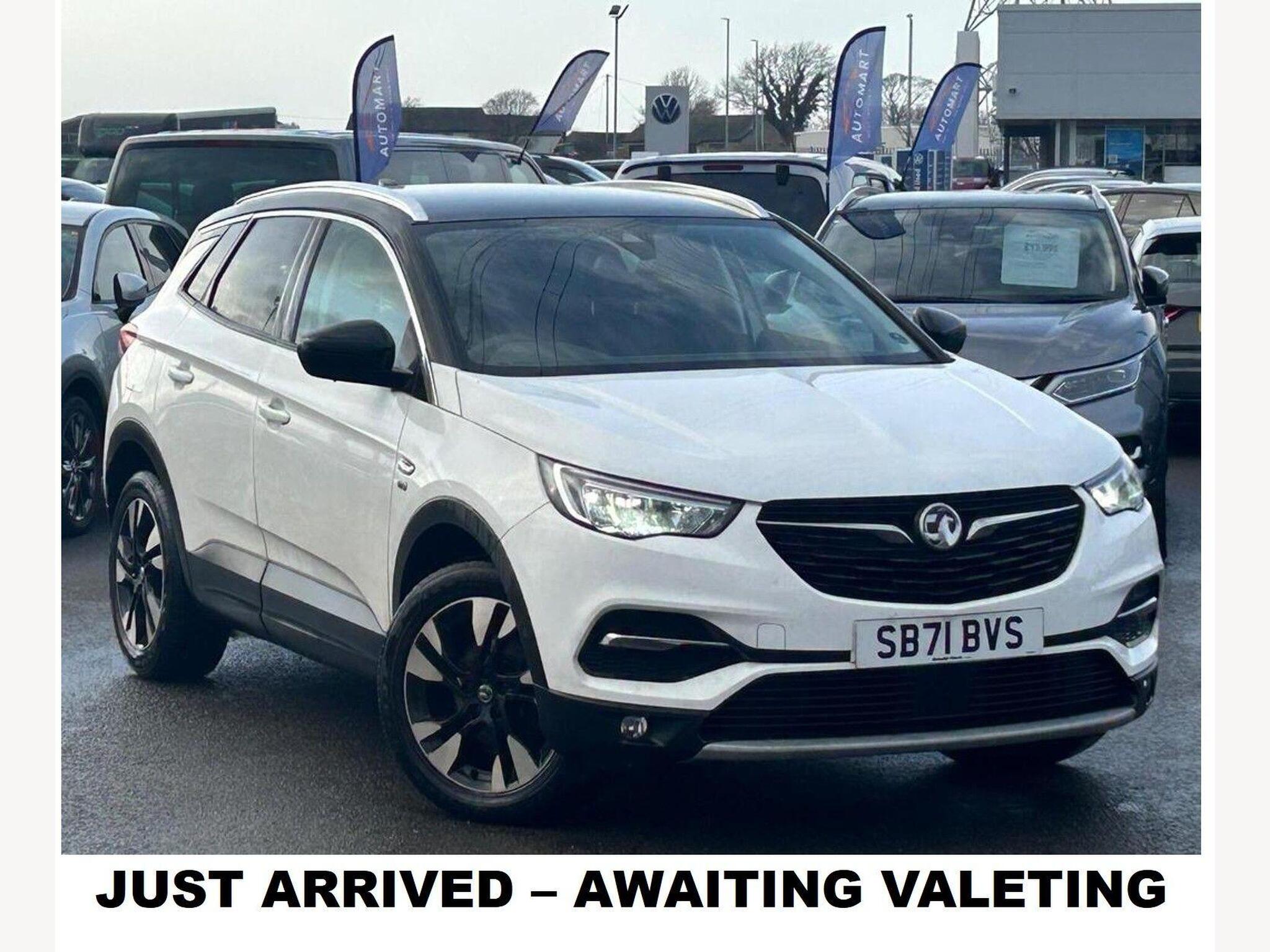 Main listing image - Vauxhall Grandland X
