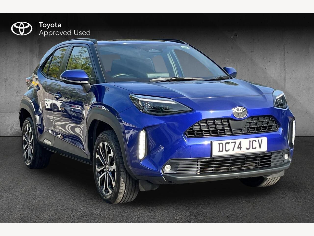 Main listing image - Toyota Yaris Cross