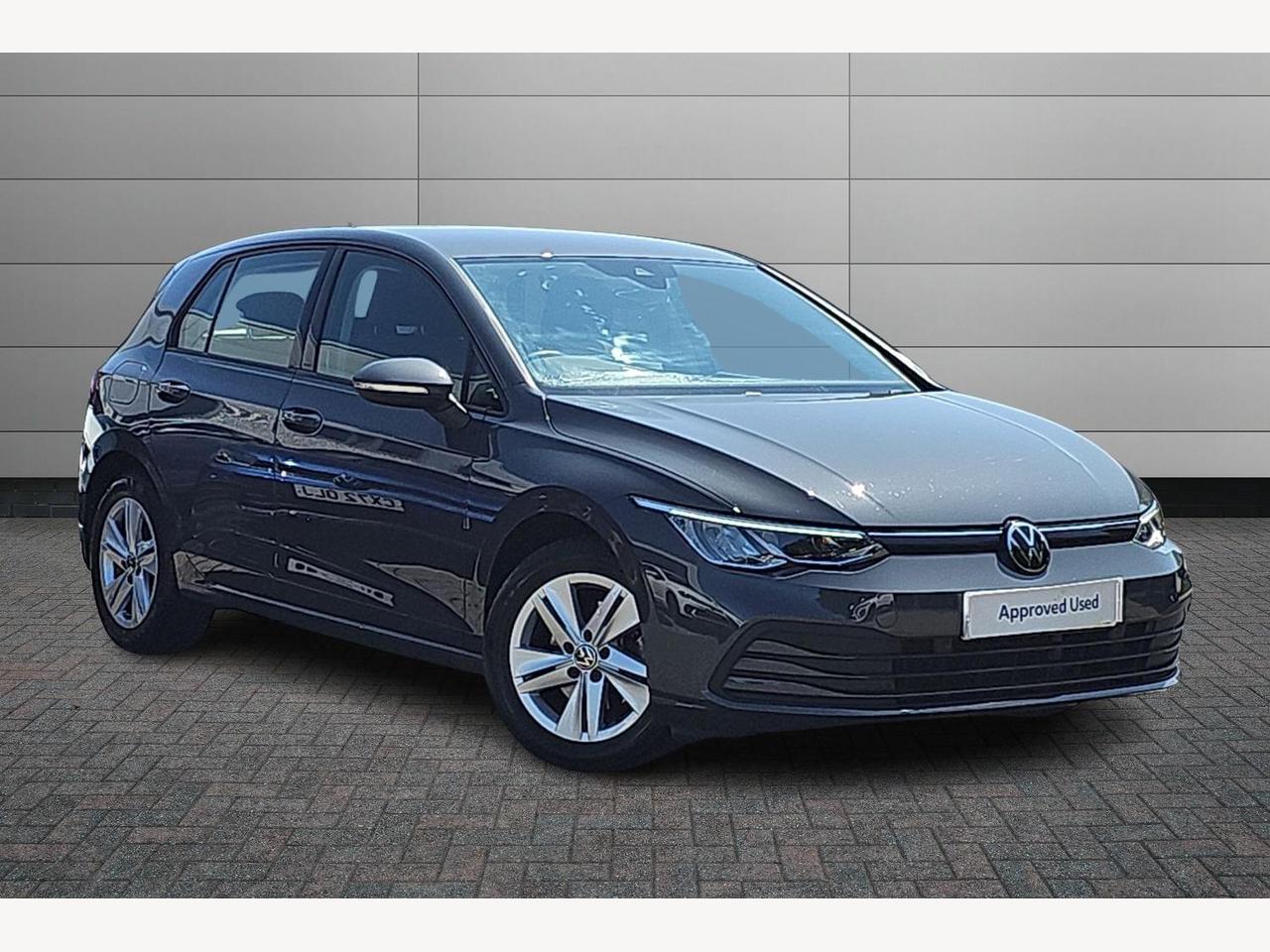 Main listing image - Volkswagen Golf