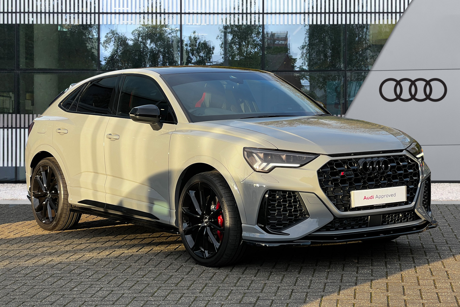 Main listing image - Audi RS Q3