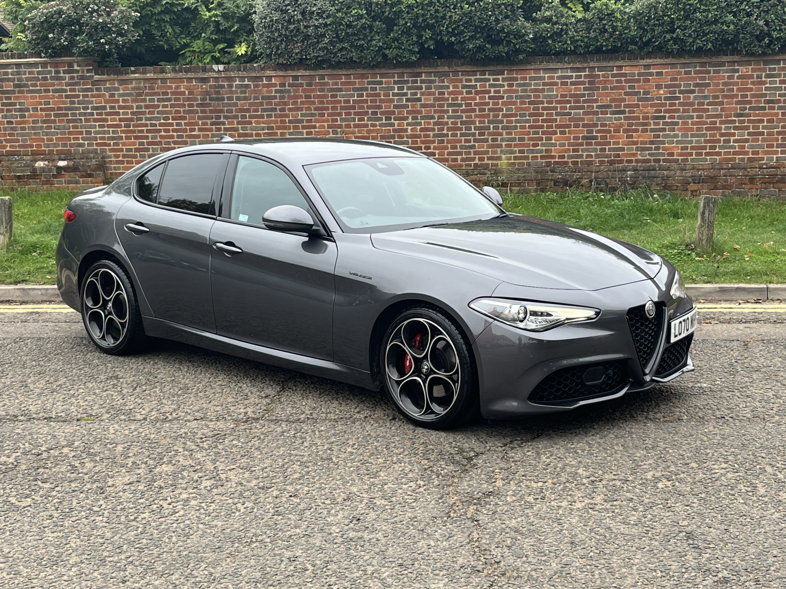 Main listing image - Alfa Romeo Giulia