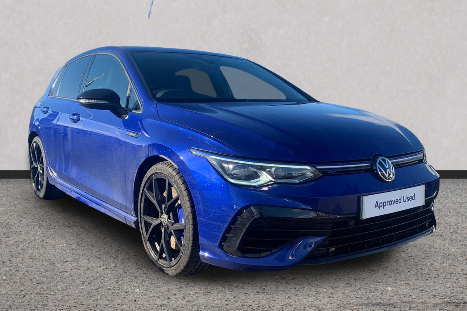 Main listing image - Volkswagen Golf