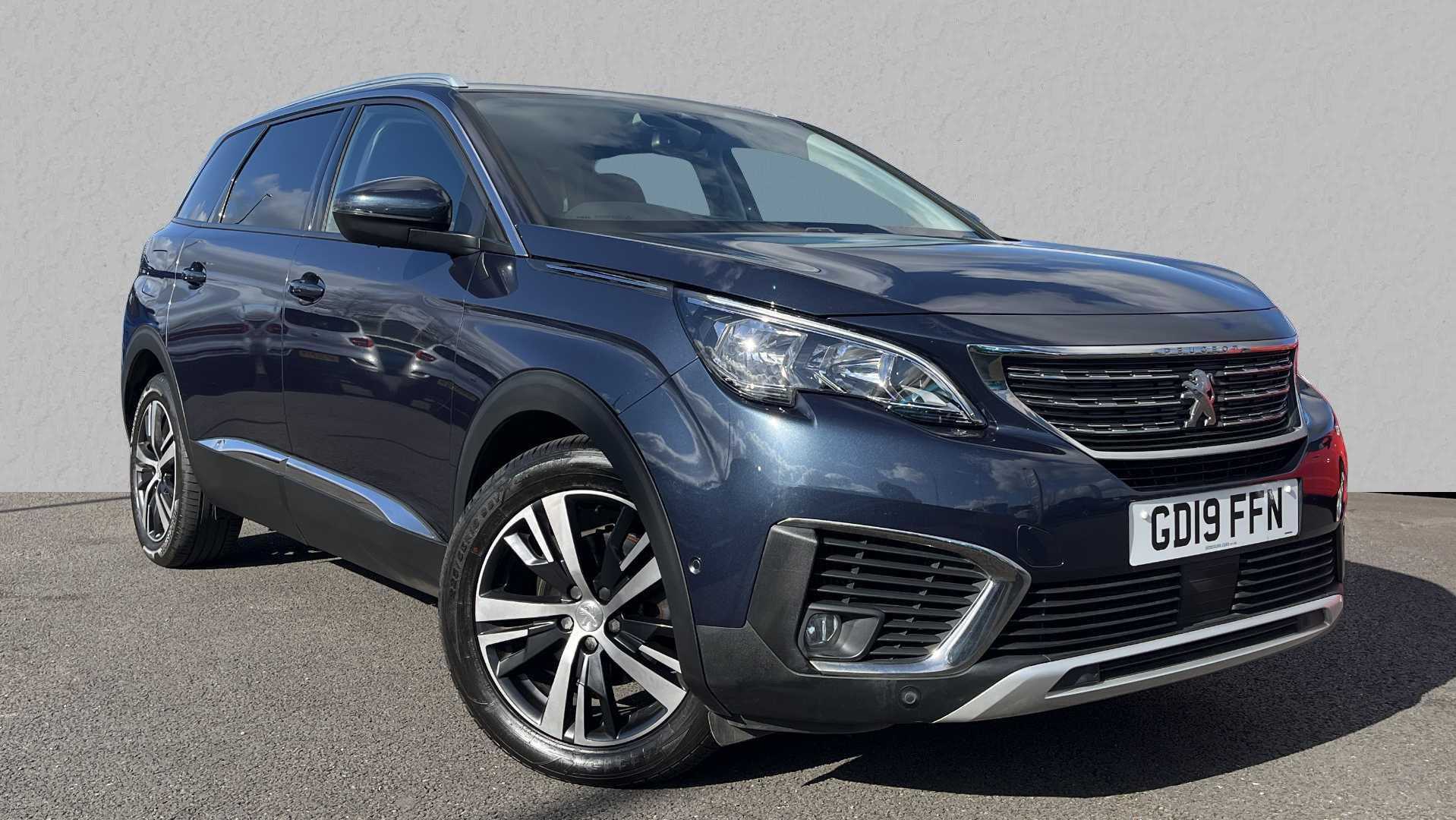 Main listing image - Peugeot 5008