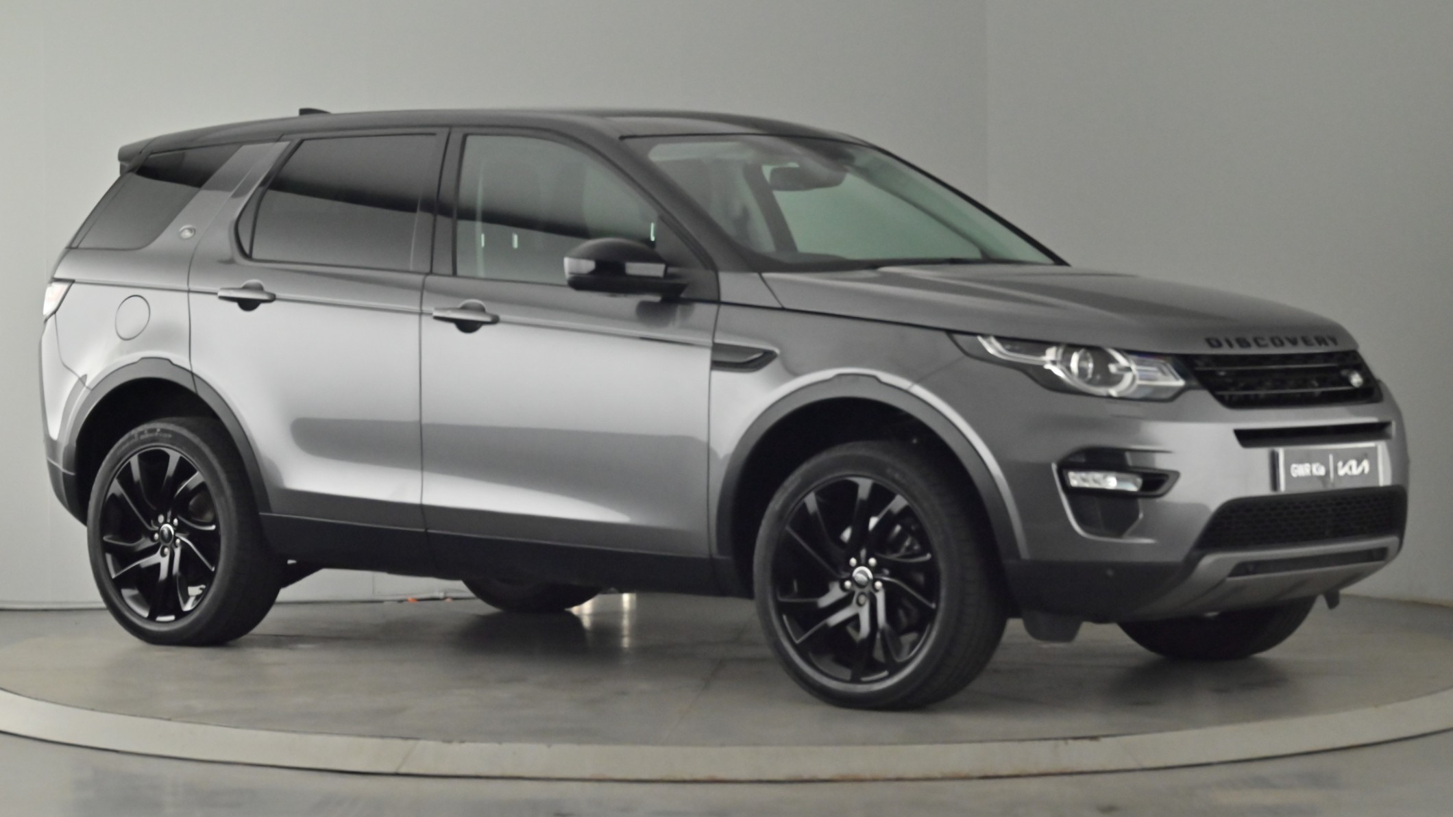 Main listing image - Land Rover Discovery Sport