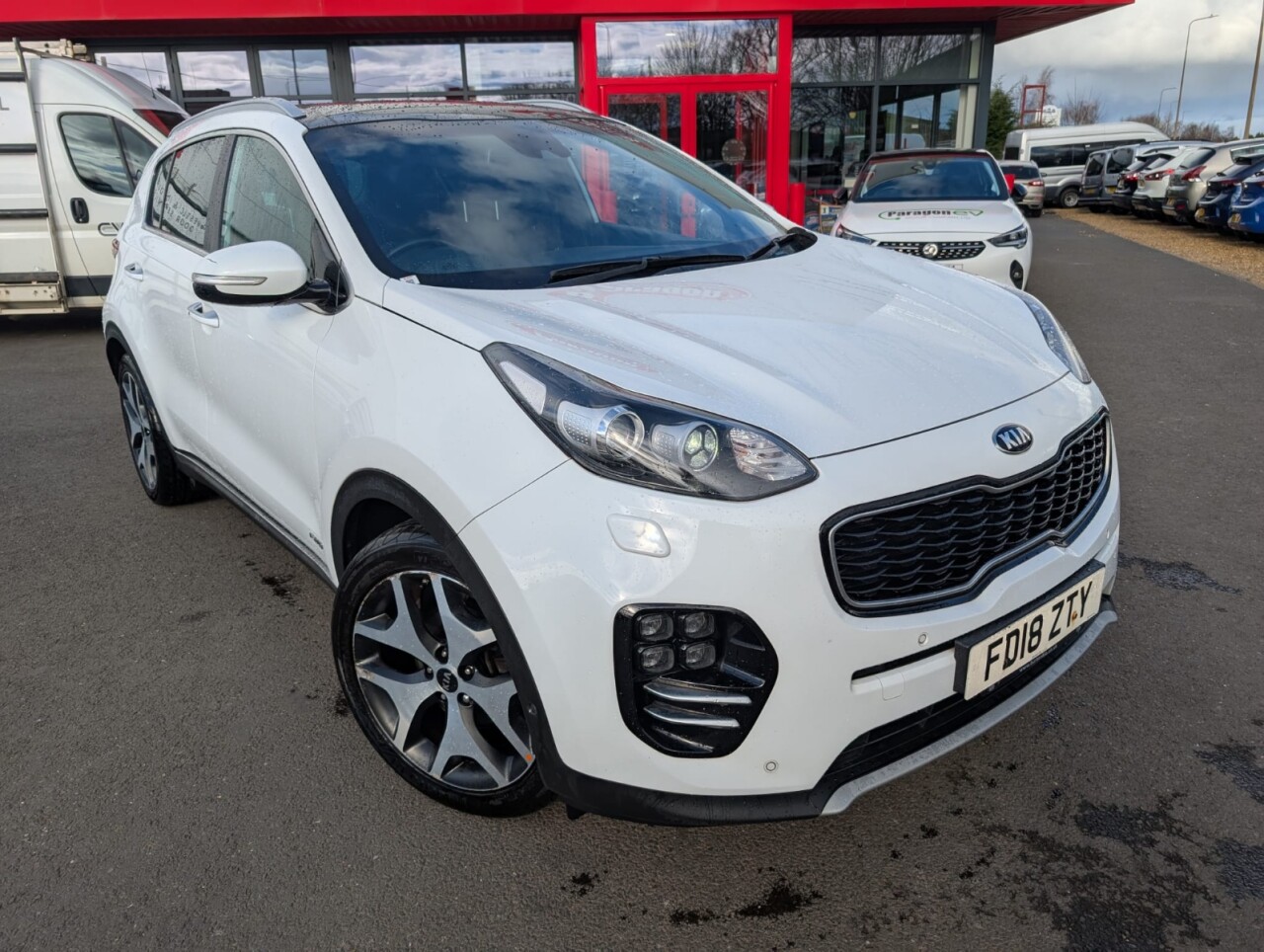 Main listing image - Kia Sportage