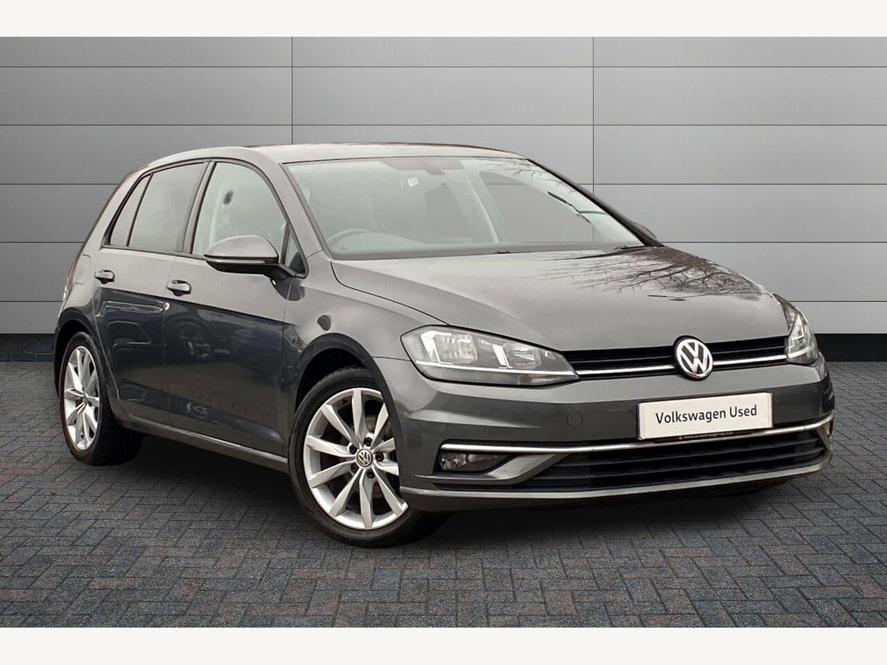 Main listing image - Volkswagen Golf