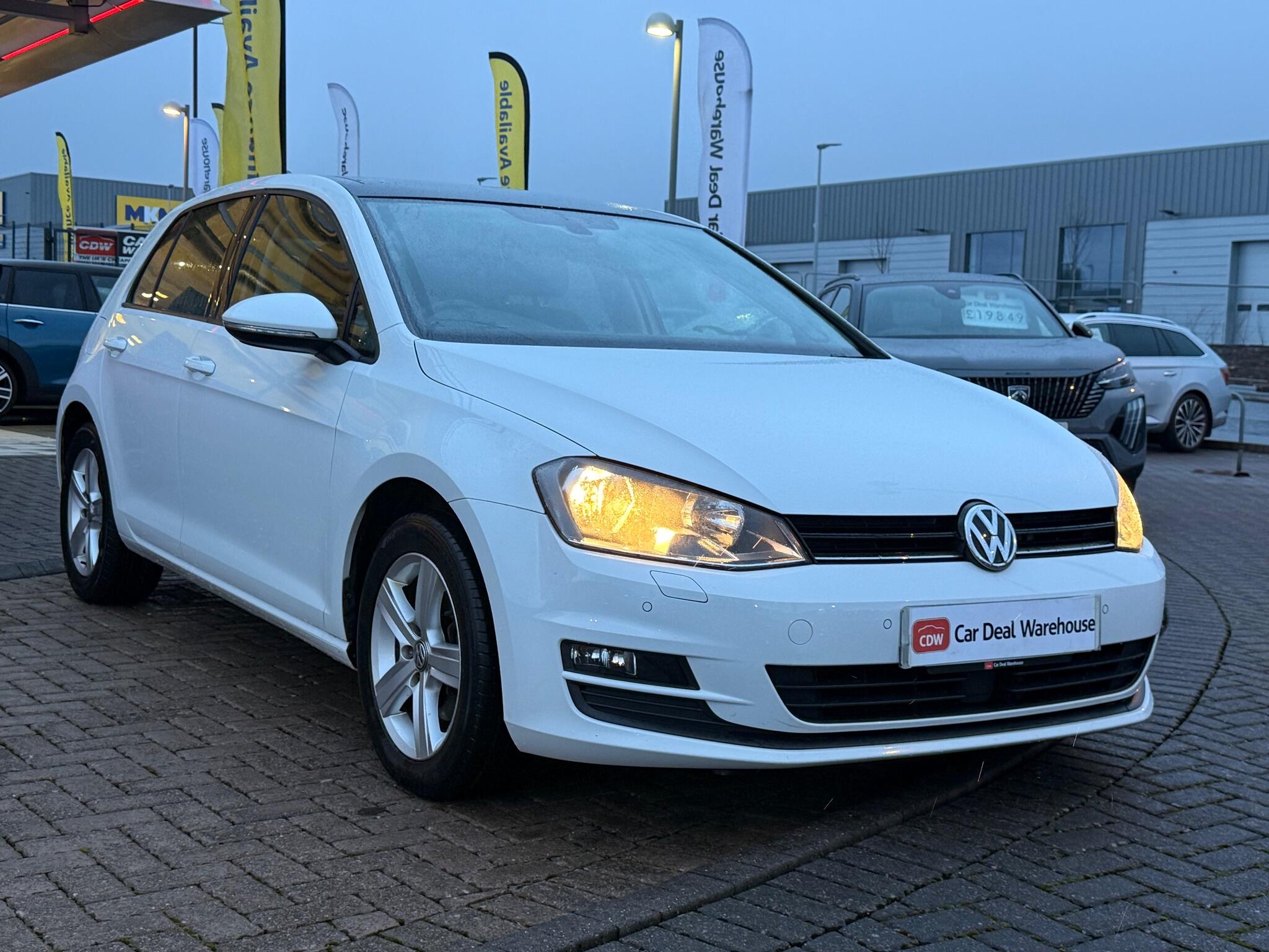 Main listing image - Volkswagen Golf