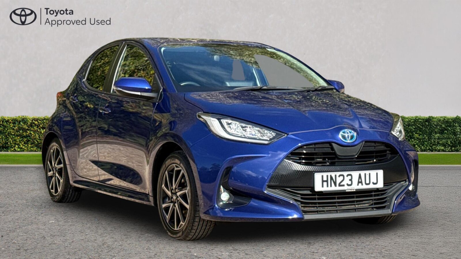 Main listing image - Toyota Yaris