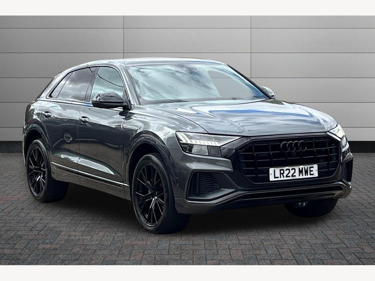 Main listing image - Audi Q8