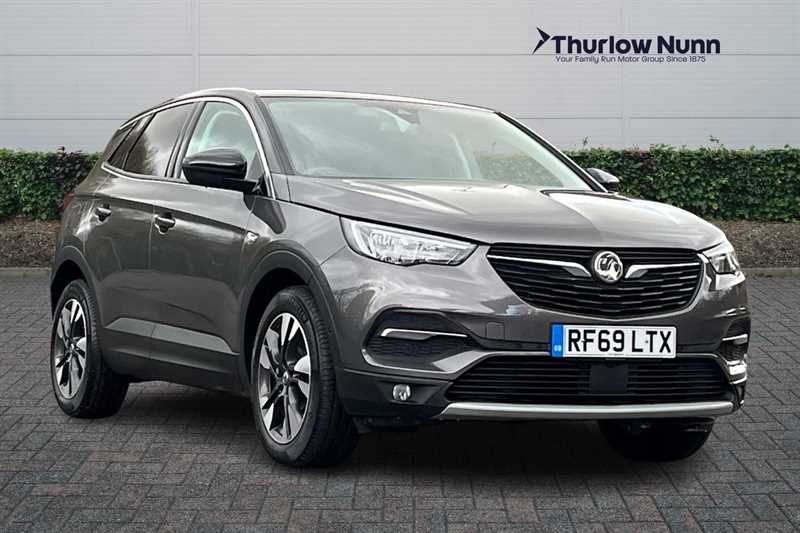 Main listing image - Vauxhall Grandland X