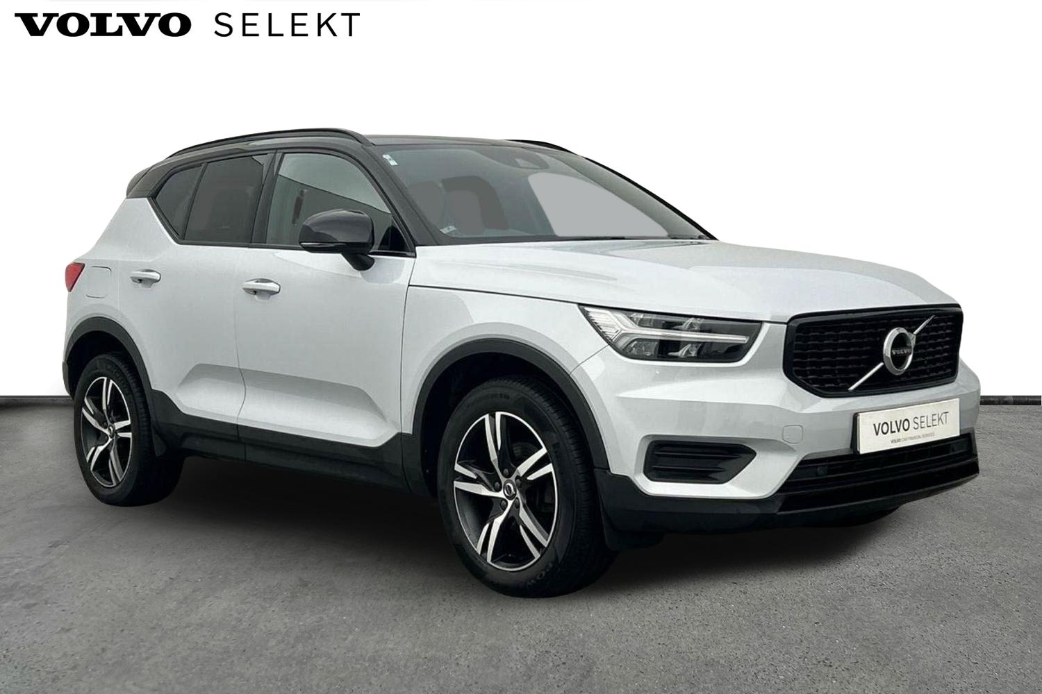 Main listing image - Volvo XC40