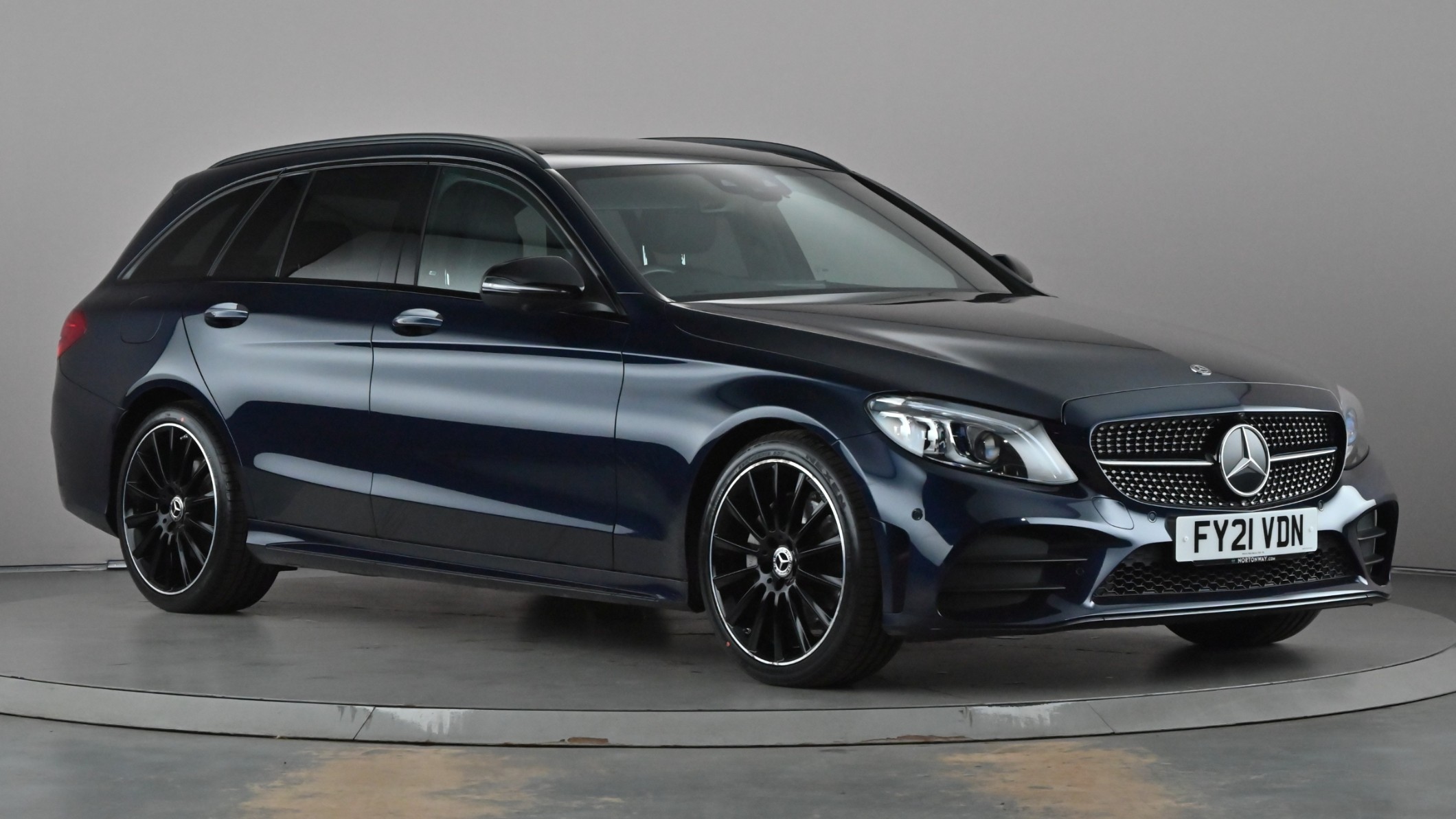 Main listing image - Mercedes-Benz C-Class Estate