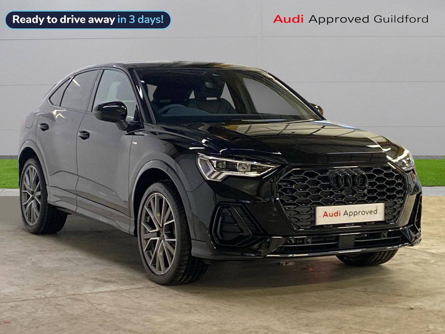 Main listing image - Audi Q3