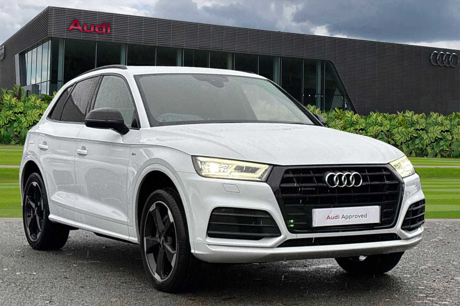 Main listing image - Audi Q5