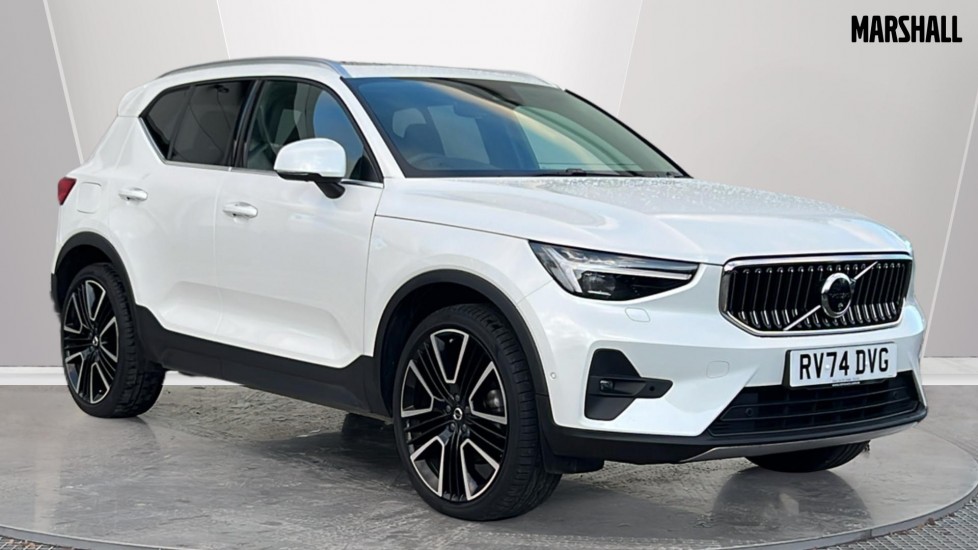 Main listing image - Volvo XC40