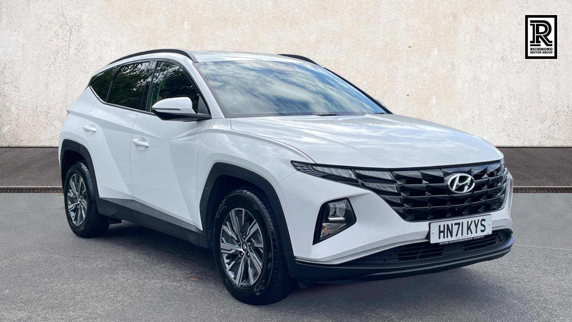 Main listing image - Hyundai Tucson