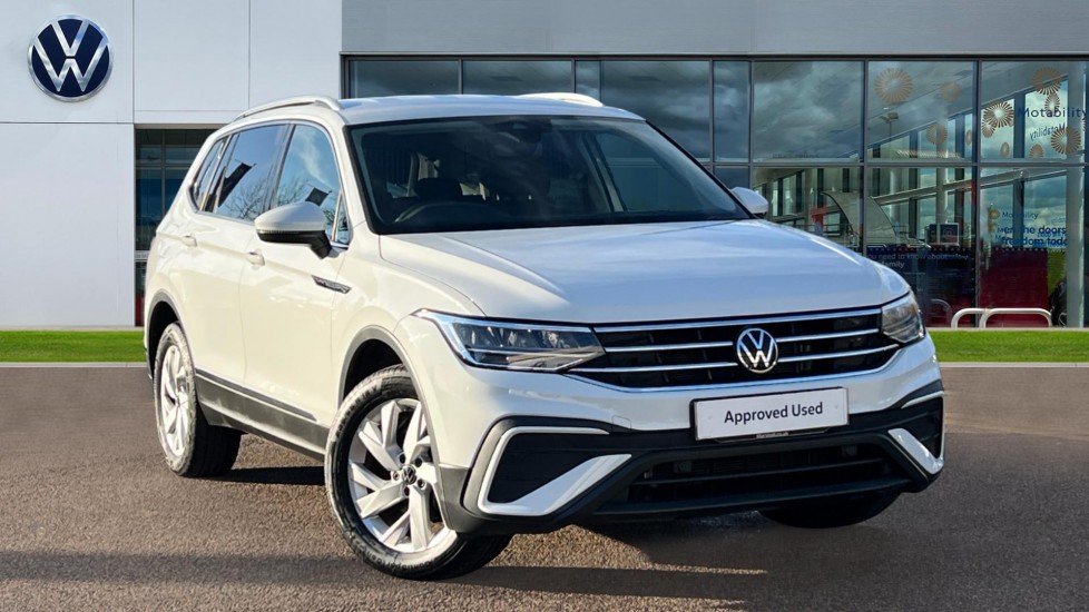 Main listing image - Volkswagen Tiguan Allspace