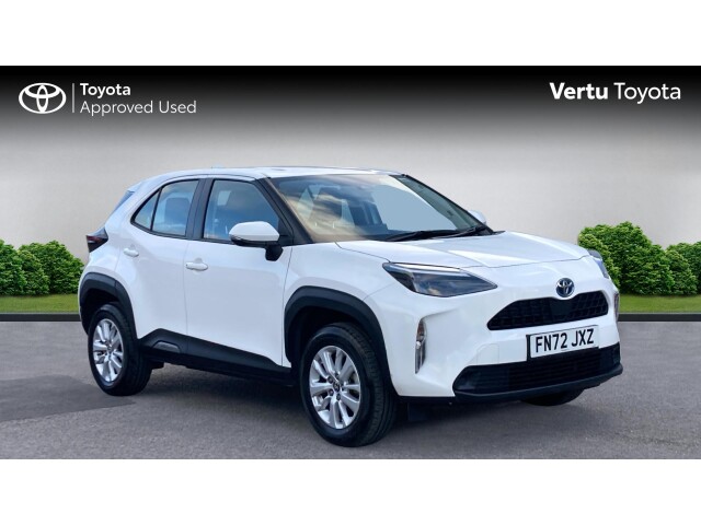 Main listing image - Toyota Yaris Cross