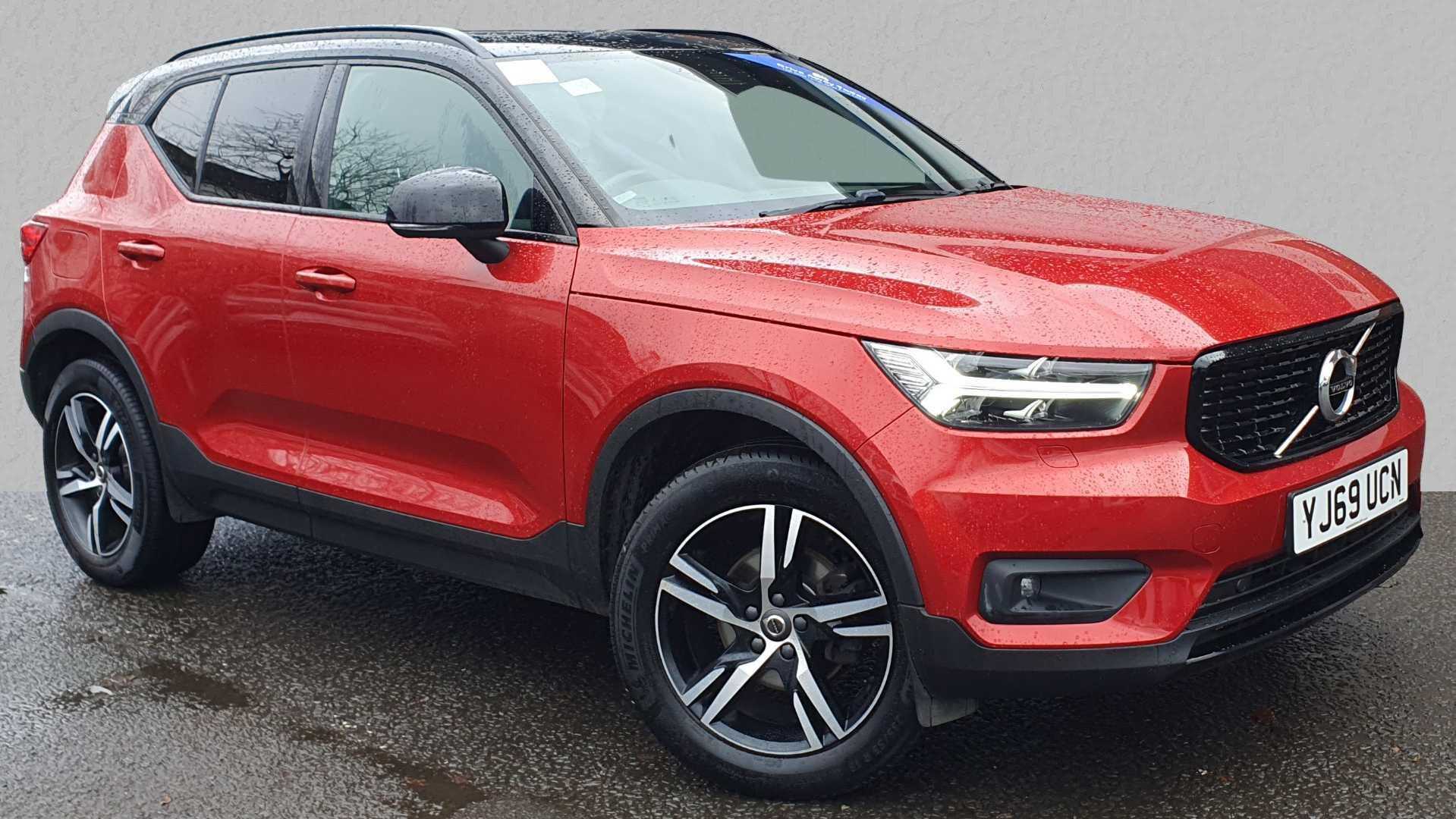 Main listing image - Volvo XC40