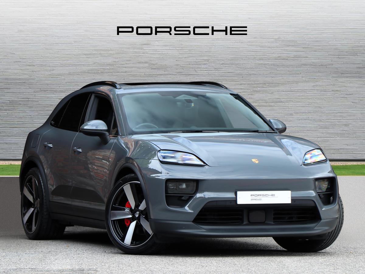 Main listing image - Porsche Macan