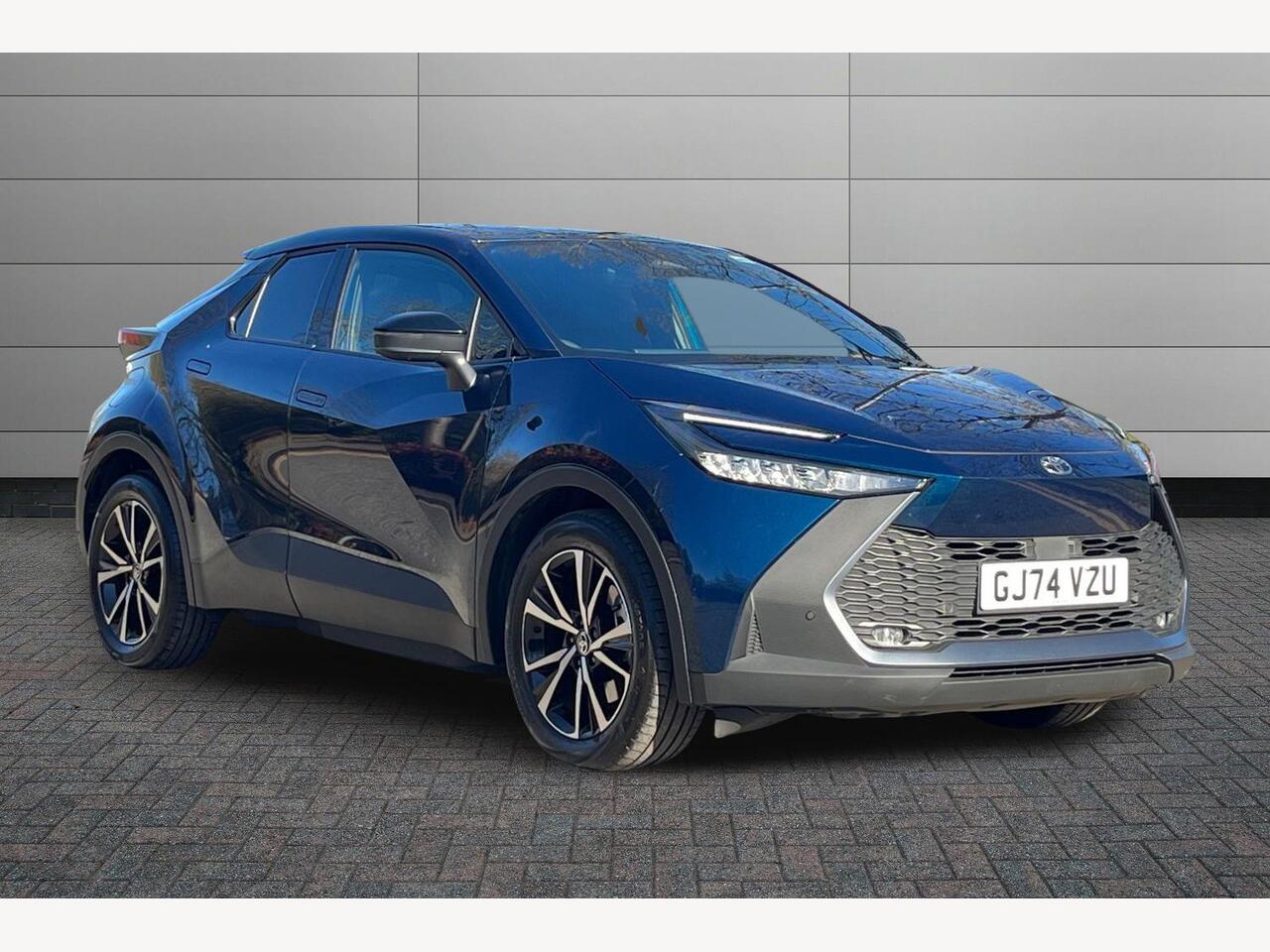 Main listing image - Toyota C-HR