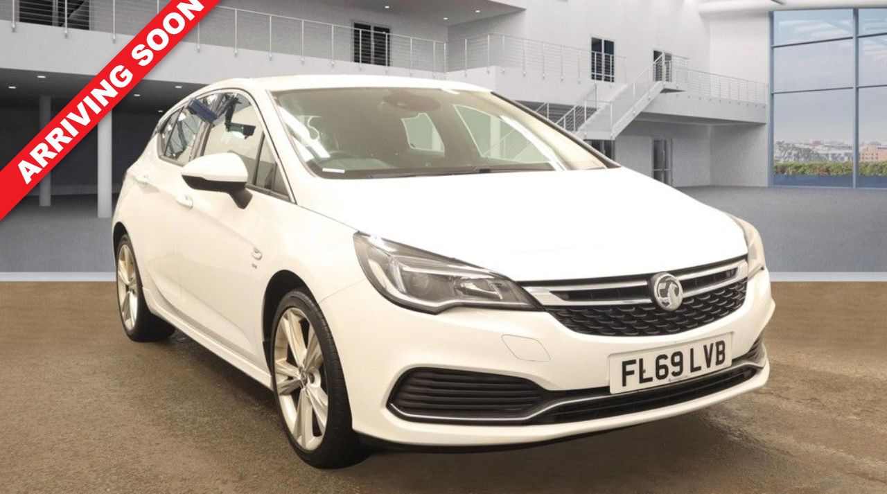 Main listing image - Vauxhall Astra