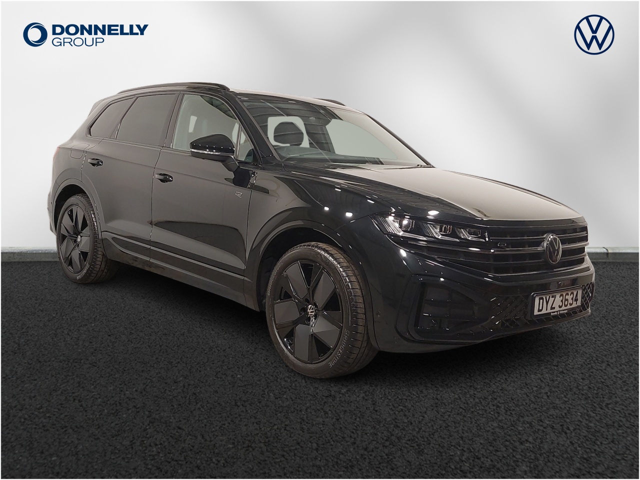 Main listing image - Volkswagen Touareg