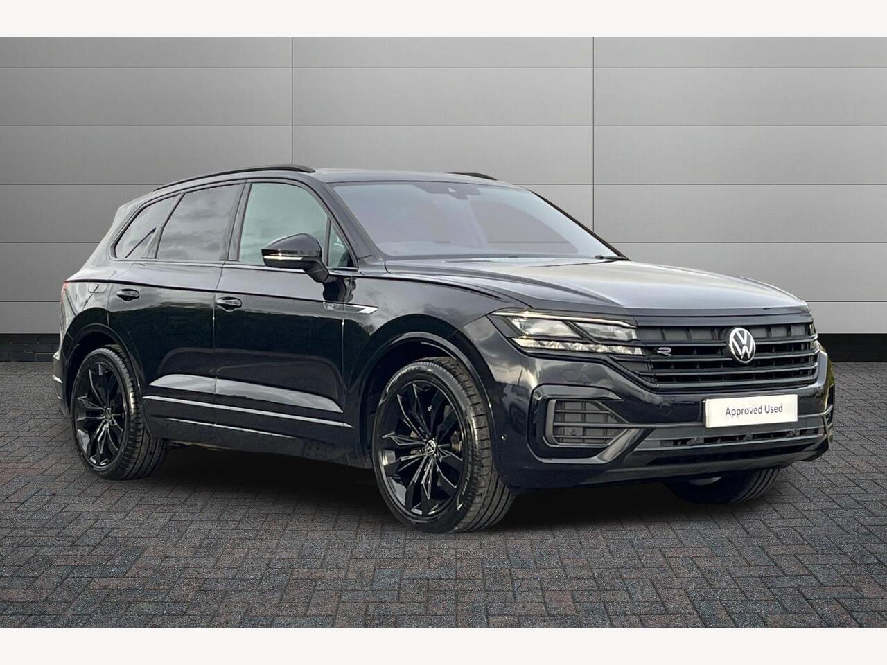 Main listing image - Volkswagen Touareg