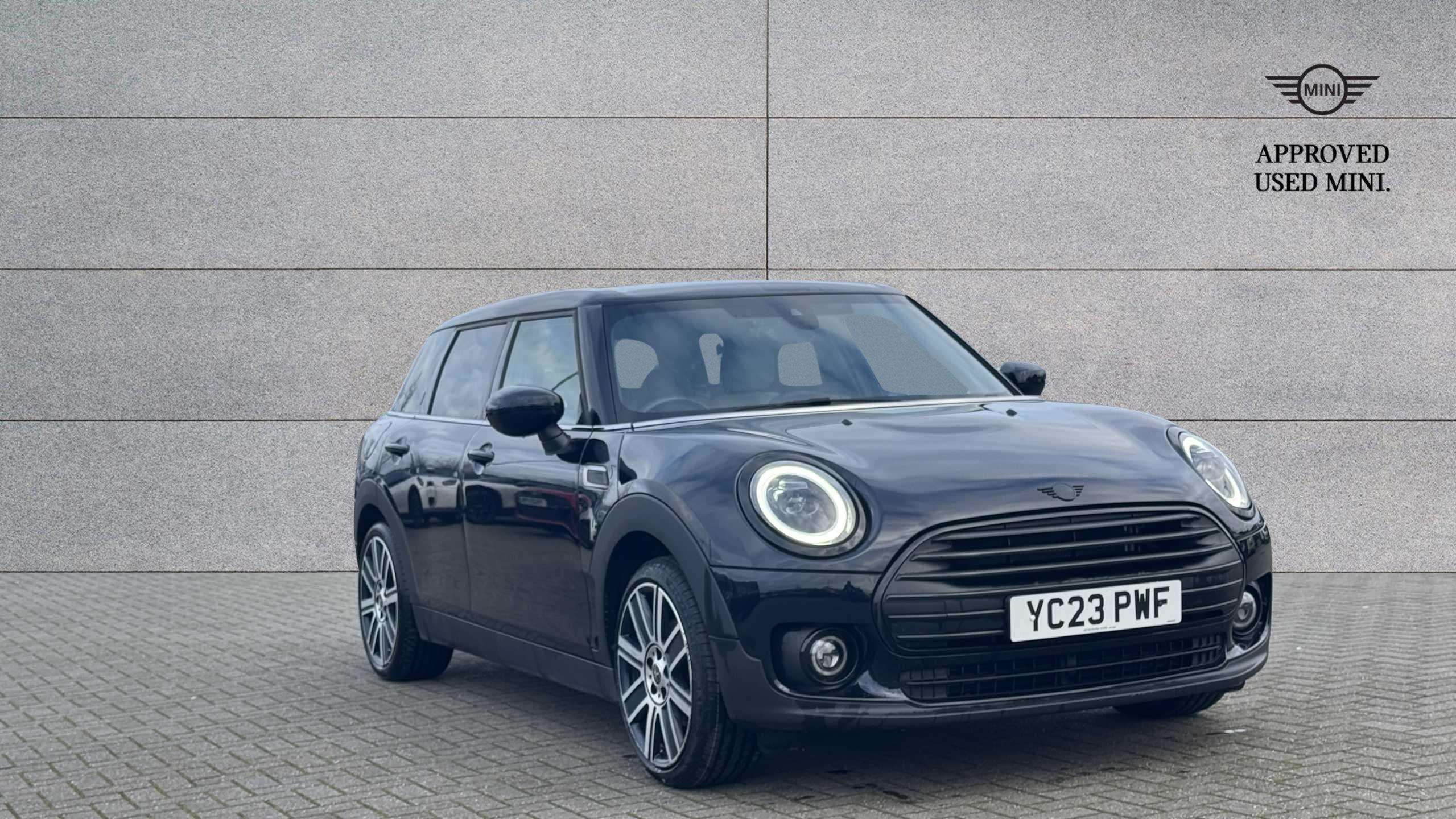 Main listing image - MINI Clubman
