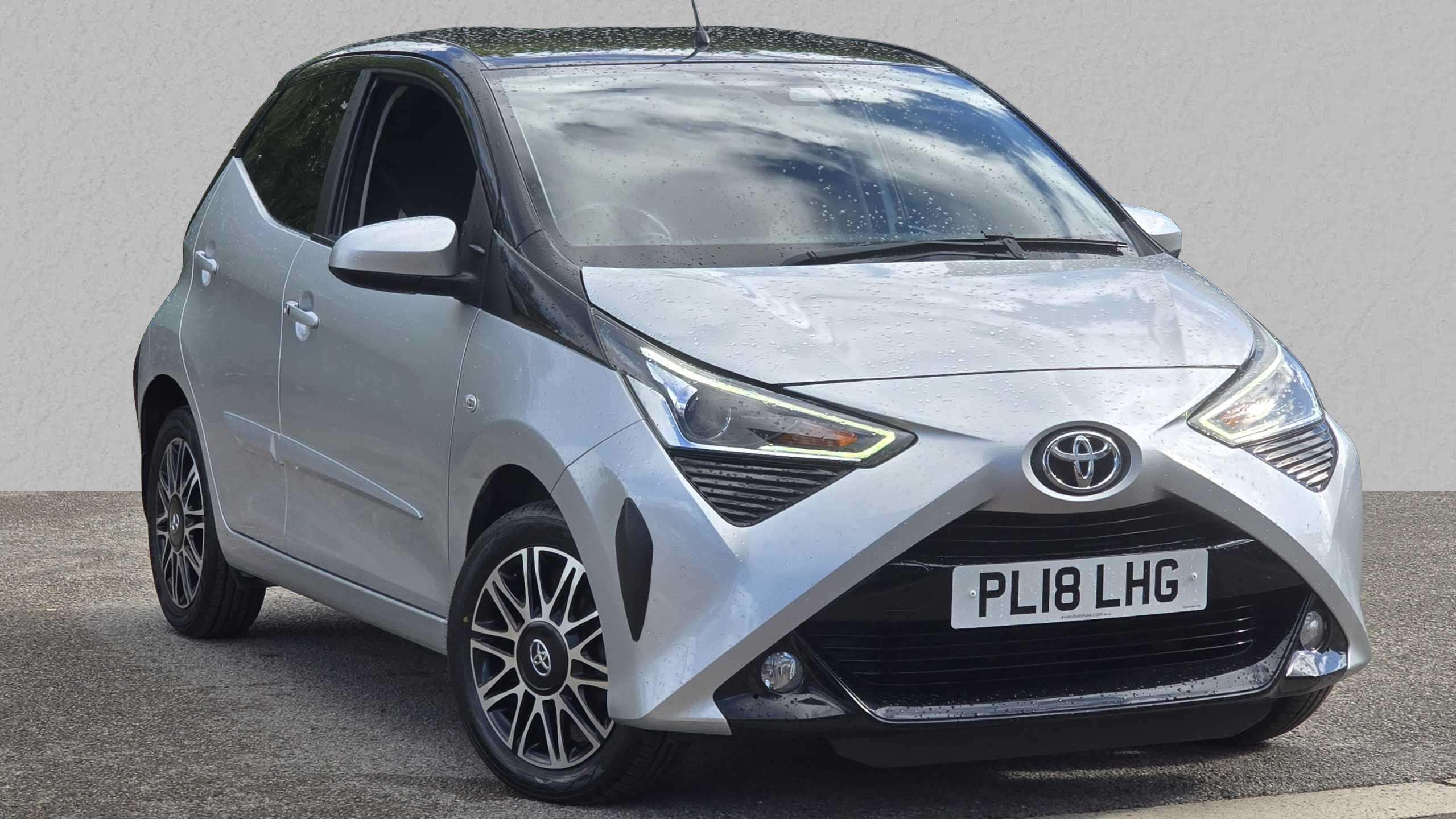 Main listing image - Toyota Aygo