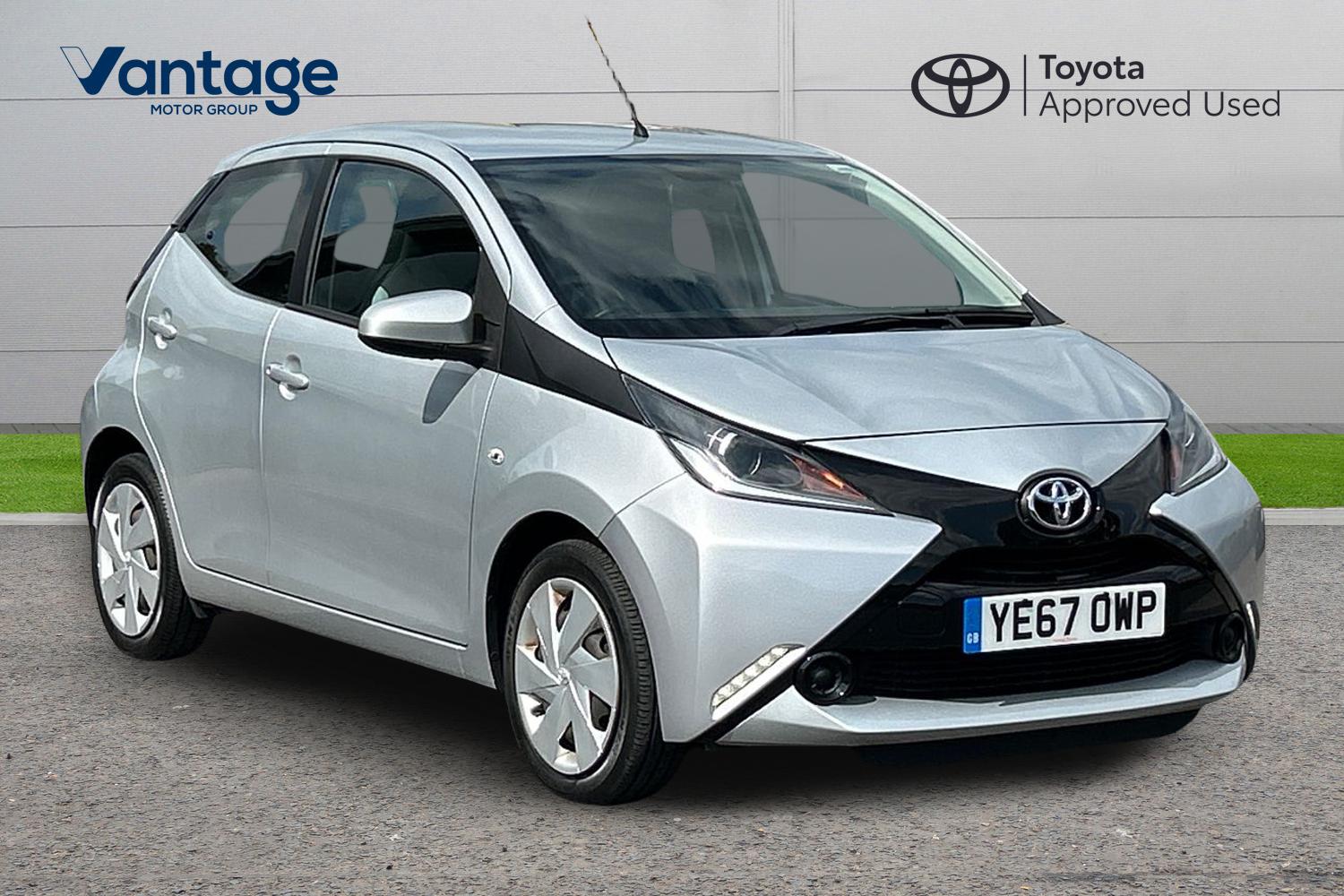 Main listing image - Toyota Aygo