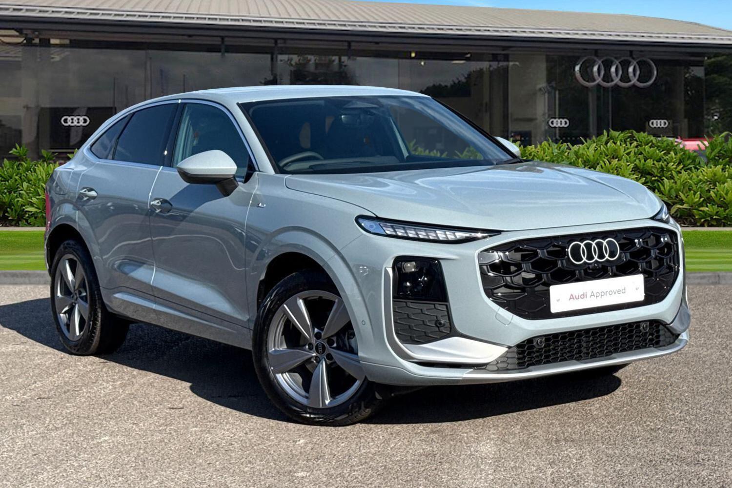 Main listing image - Audi Q3