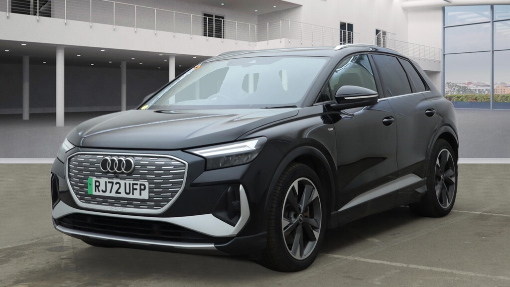 Main listing image - Audi Q4