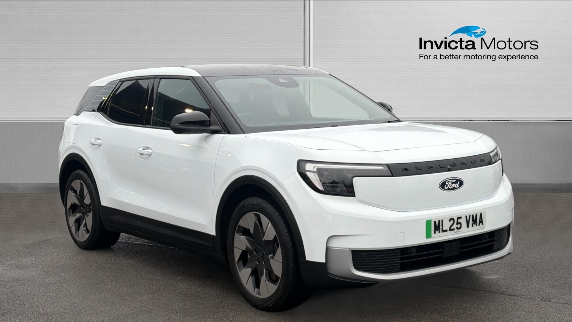 Main listing image - Ford Explorer