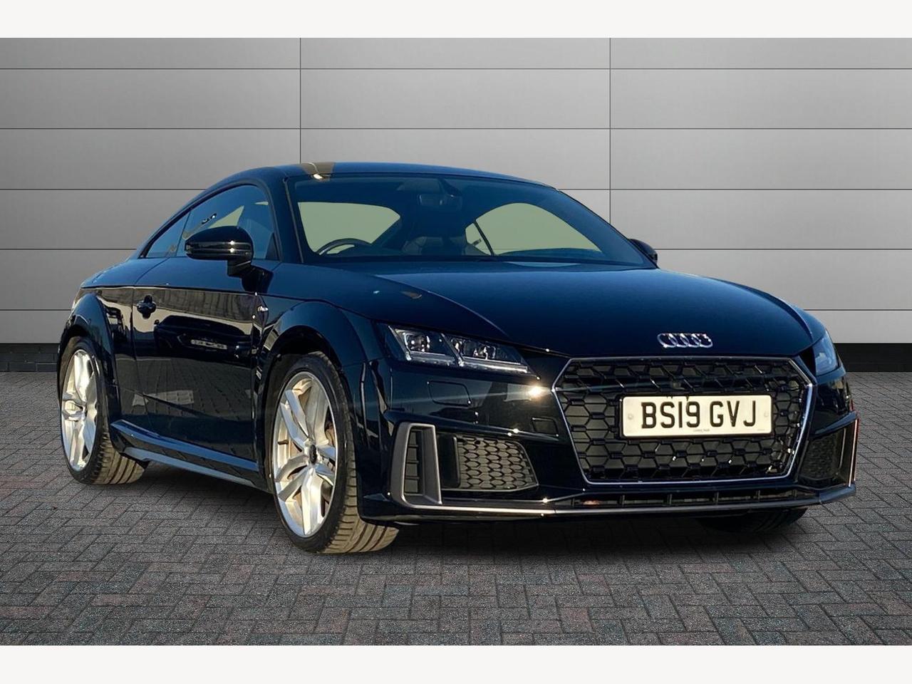 Main listing image - Audi TT