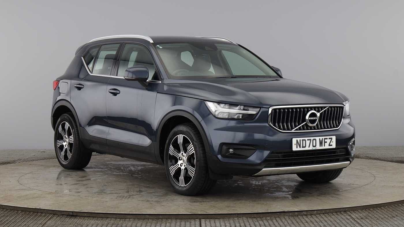 Main listing image - Volvo XC40