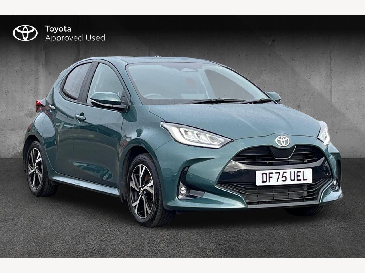 Main listing image - Toyota Yaris
