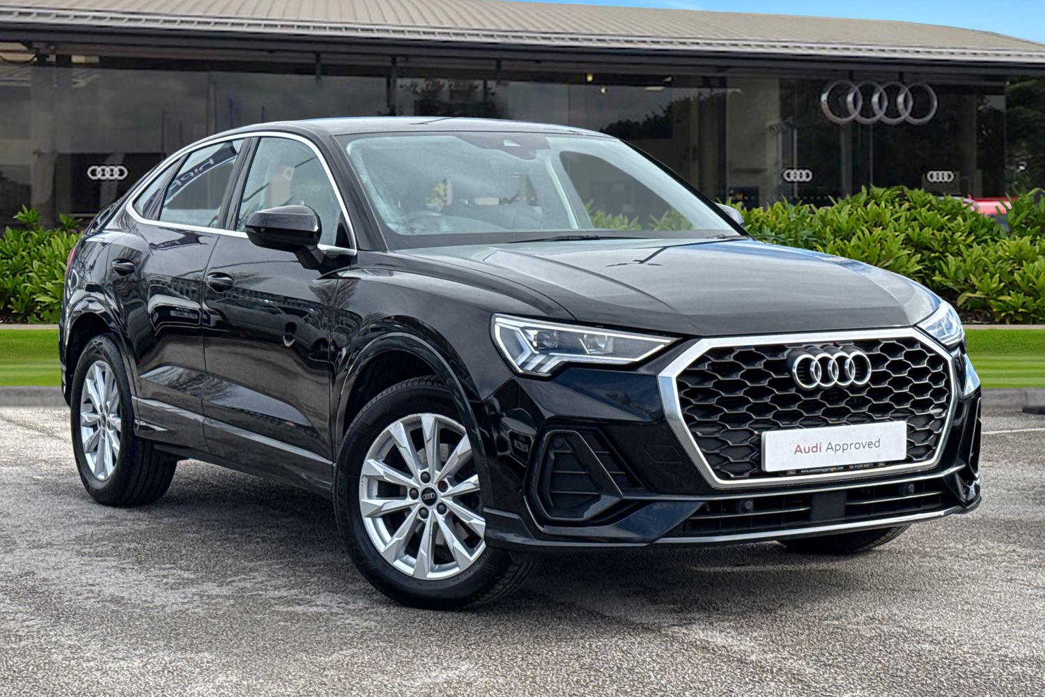 Main listing image - Audi Q3