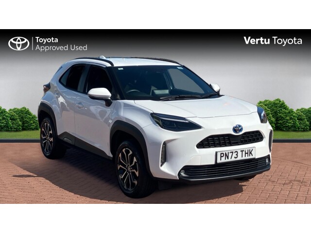 Main listing image - Toyota Yaris Cross