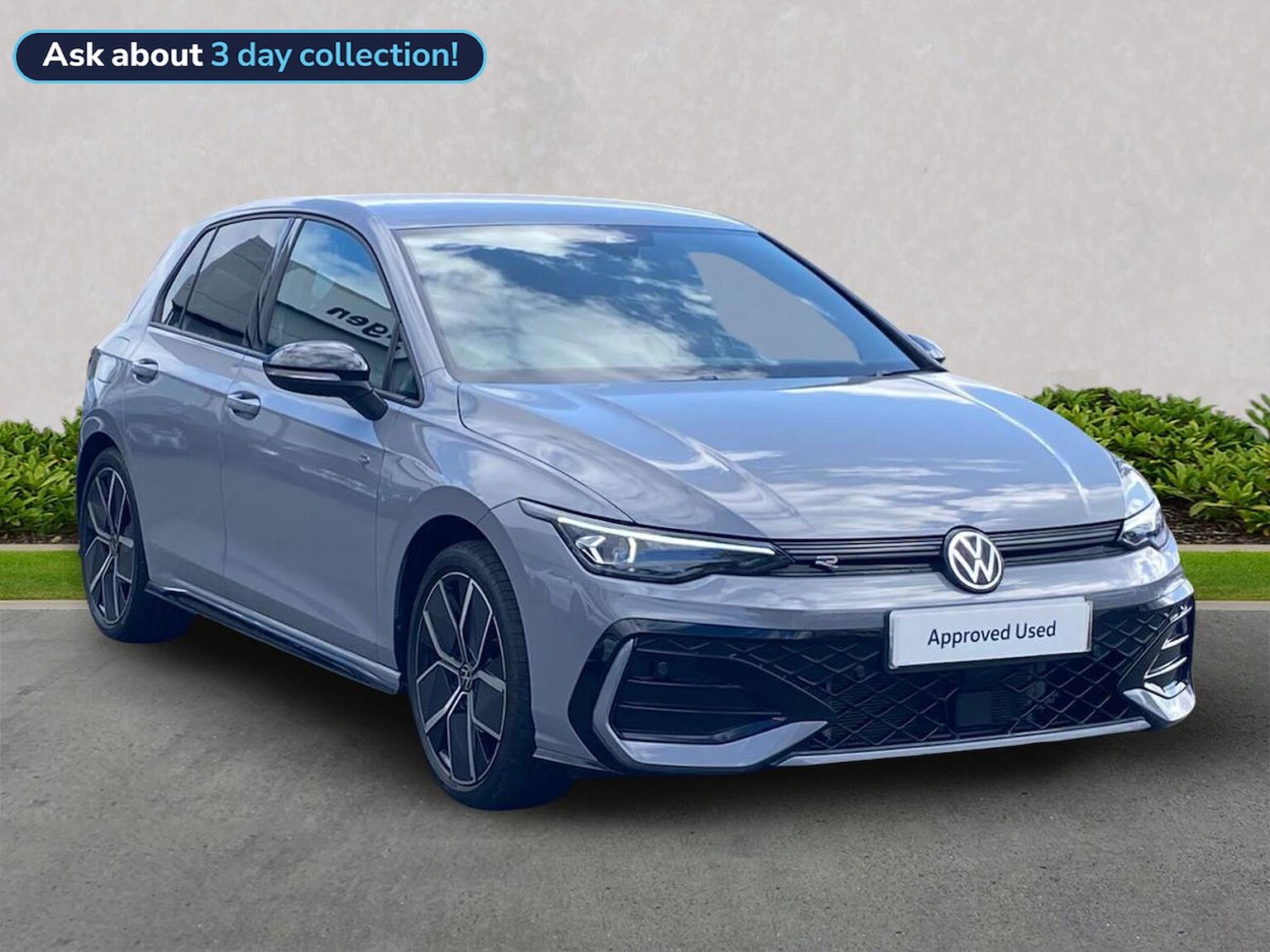 Main listing image - Volkswagen Golf
