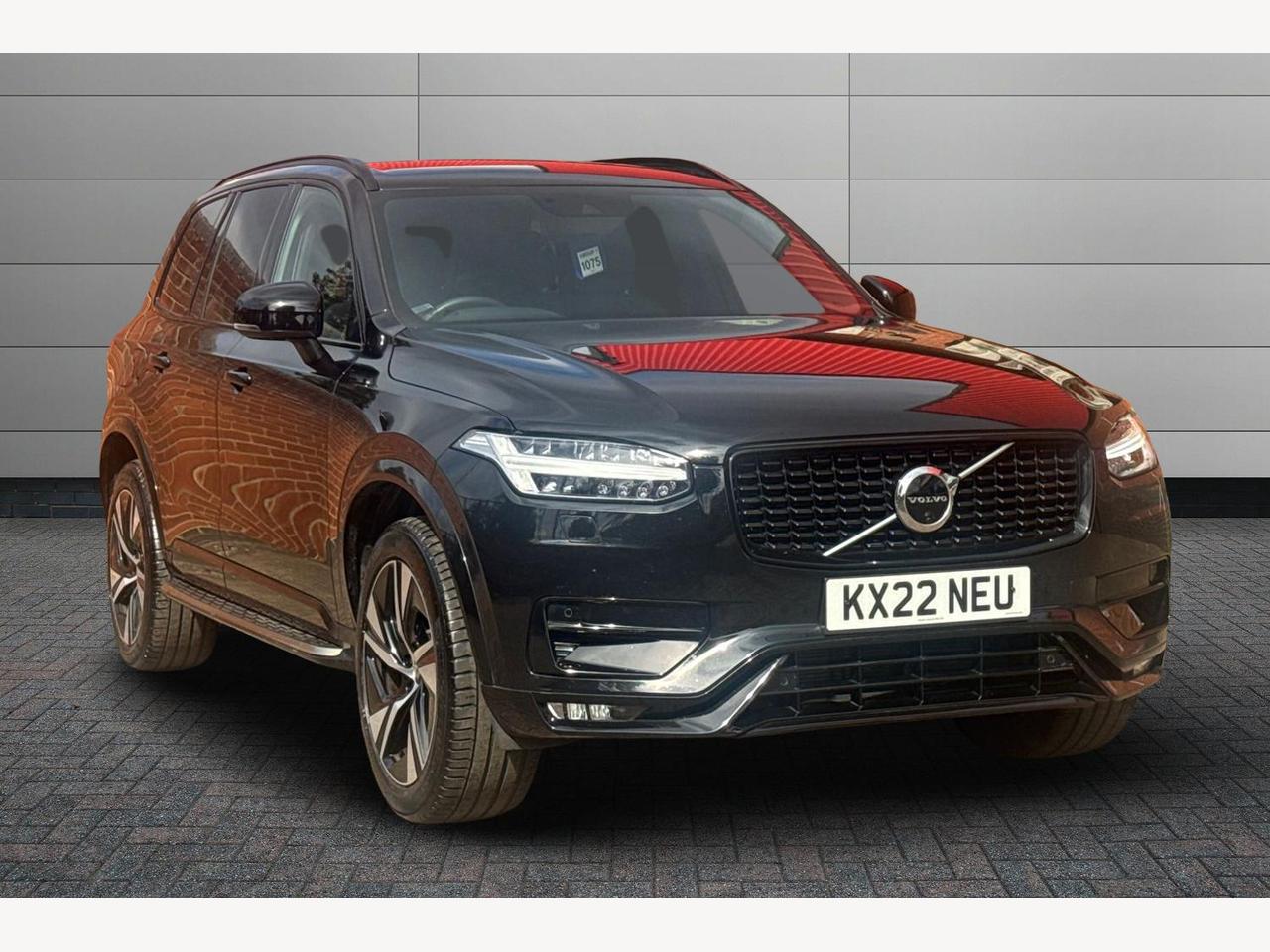 Main listing image - Volvo XC90