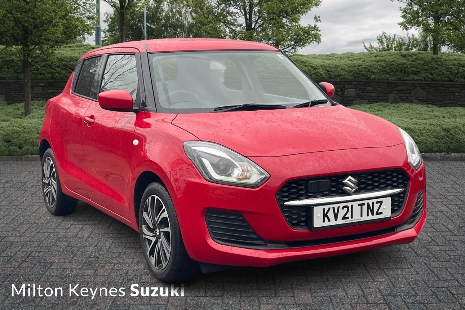 Main listing image - Suzuki Swift